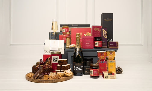 Christmas Icons Hamper with Moët Vintage
