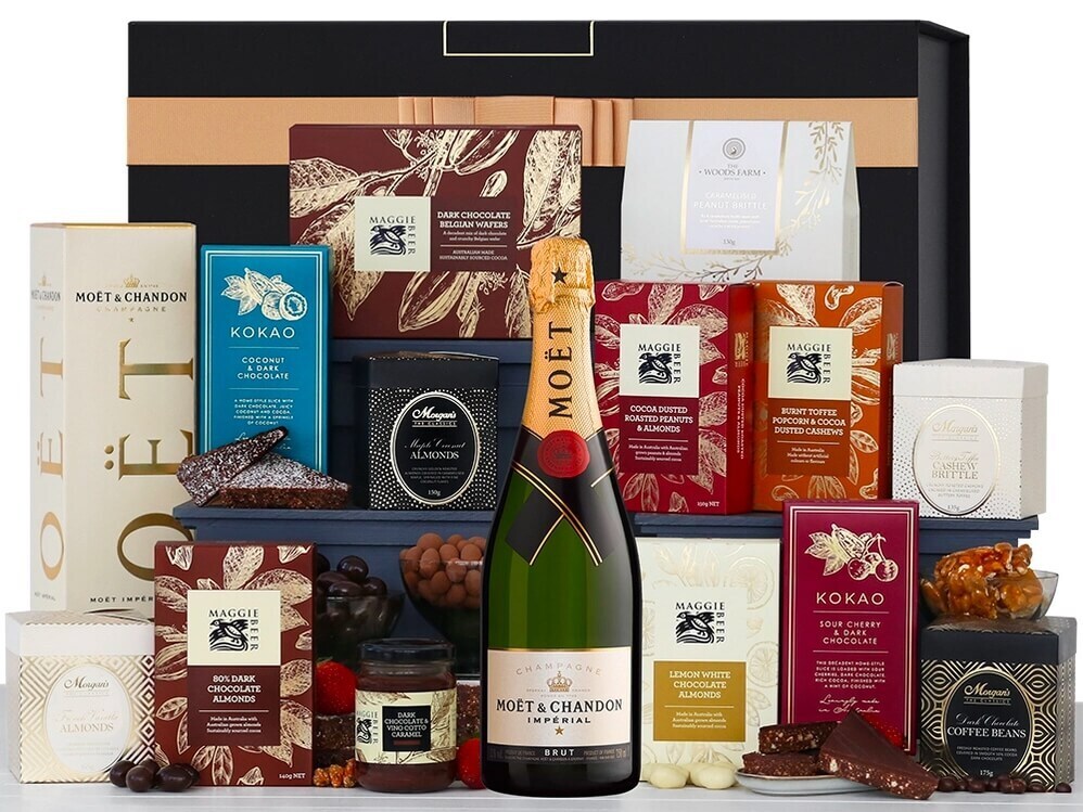 Moet Champagne Hamper