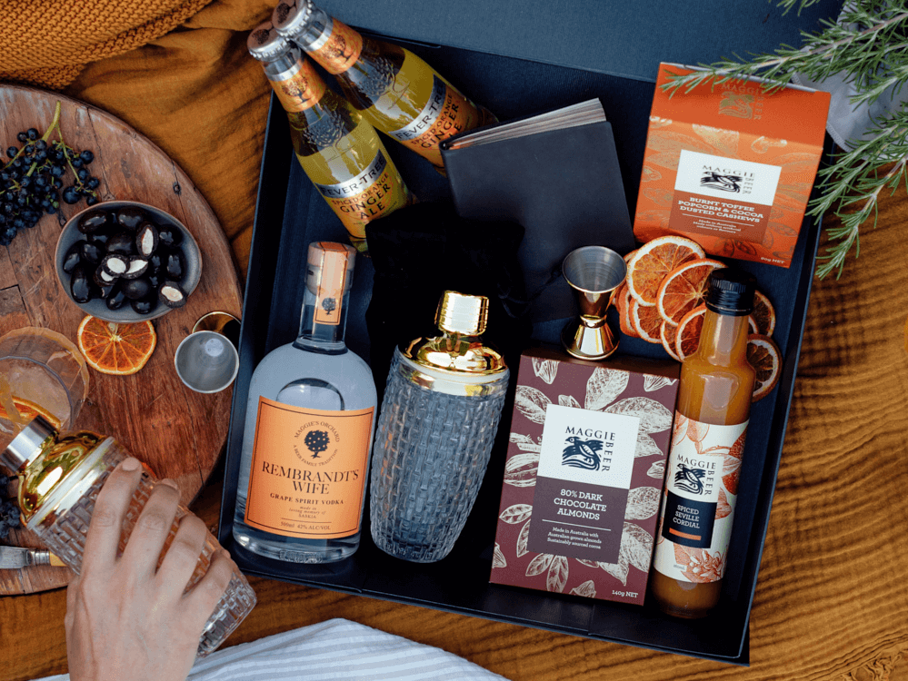 Rembrandt's Wife Vodka Spiced Orange Hamper