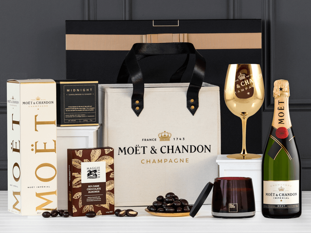 Magic Moet Champagne Hamper