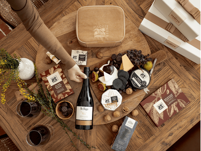 Luxury Cheese & Chocolate Hamper with Shiraz