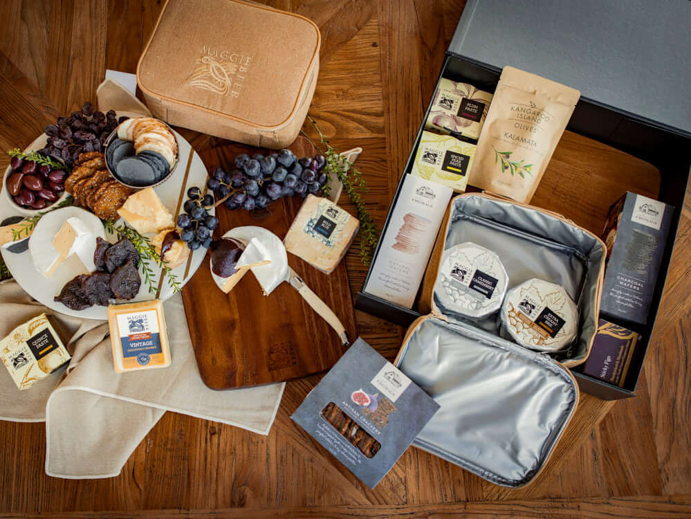 The Complete Cheeseboard Hamper