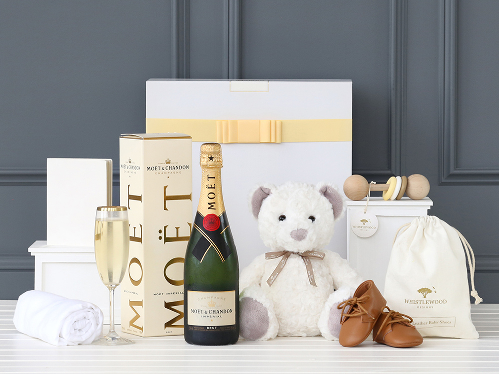 Sheridan Bear & Moët Hamper