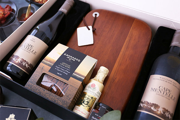 settlement hamper