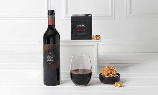 Red Wine Gift Box with Sweet Toffee Bites