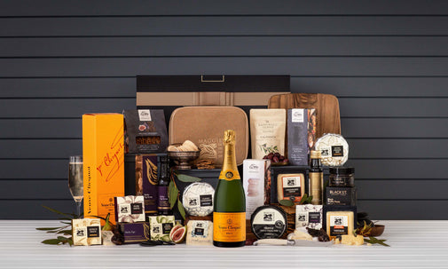The Cheese Entertaining Hamper with Clicquot