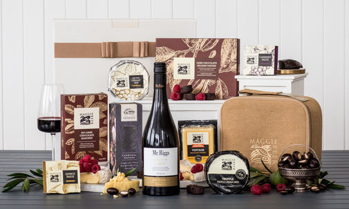 Luxury Cheese & Chocolate Hamper with Shiraz